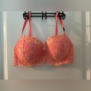 Victoria Secret bra